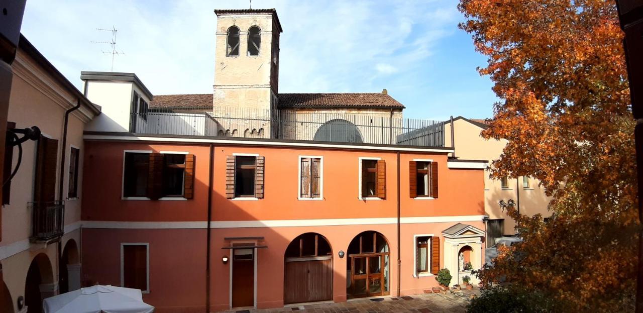 Casa Santa Caterina E Sant Antonio Hotel Padova Eksteriør billede