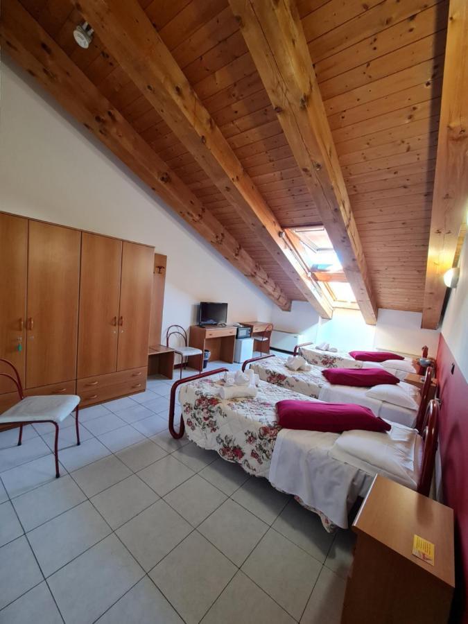 Casa Santa Caterina E Sant Antonio Hotel Padova Eksteriør billede