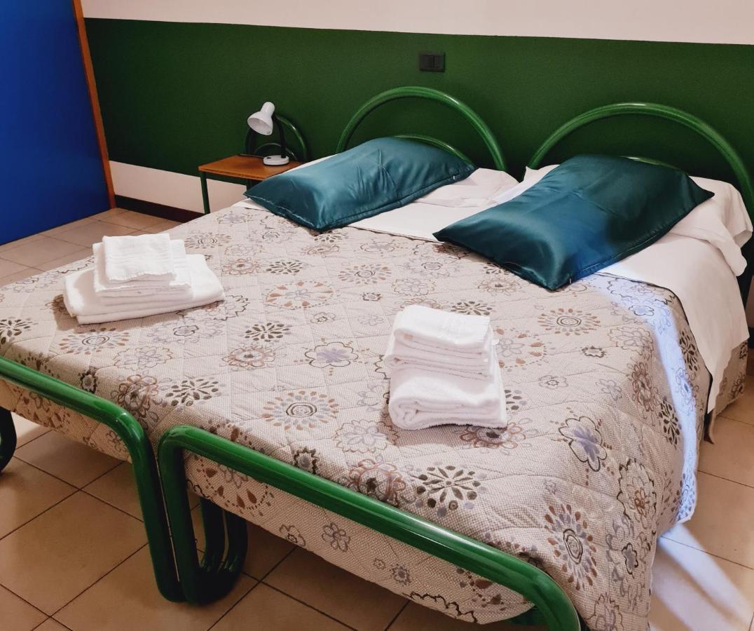 Casa Santa Caterina E Sant Antonio Hotel Padova Eksteriør billede