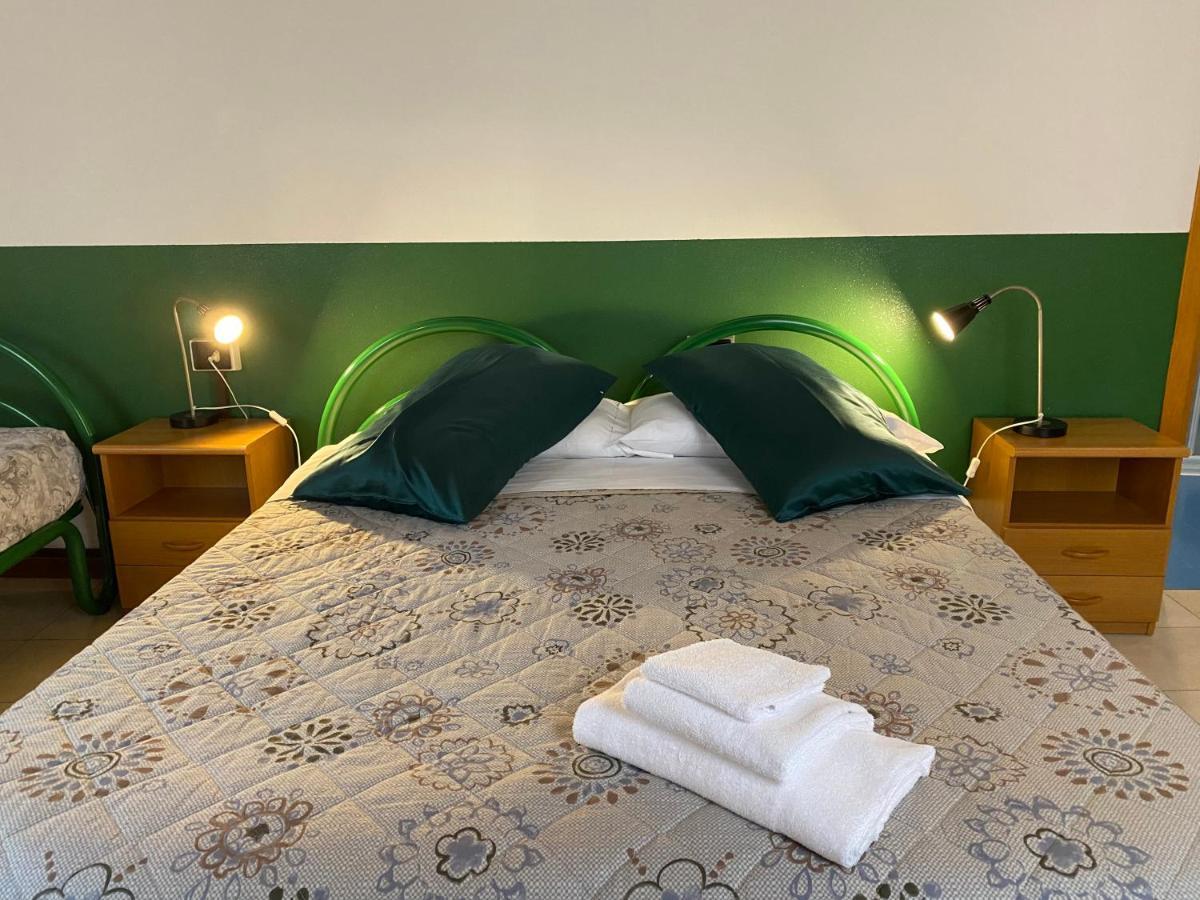 Casa Santa Caterina E Sant Antonio Hotel Padova Eksteriør billede